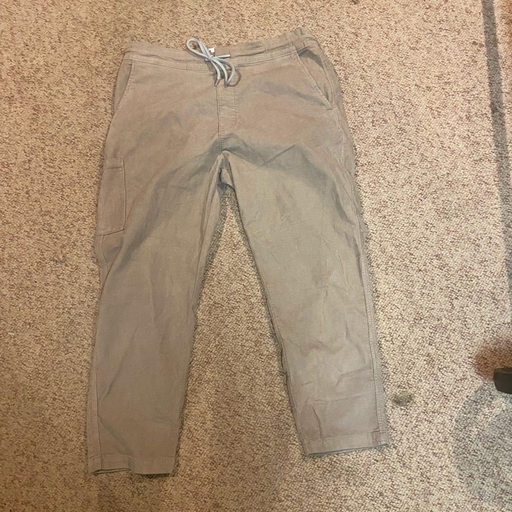 Levi’s pants